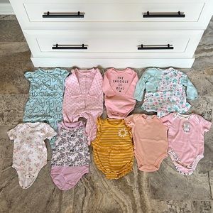Baby Girl Outfit Bundle - 6 mos